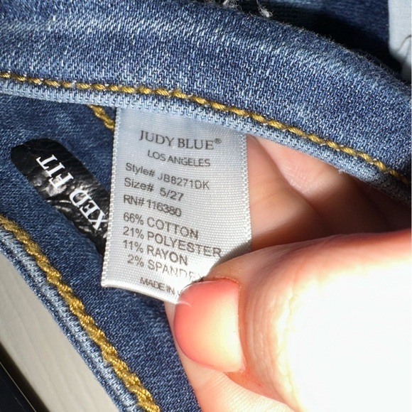 Judy Blue women’s relaxed fit distressed denim jeans 5 27 contemporary - Picture 4 of 9